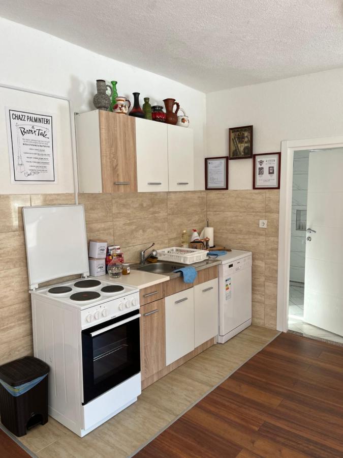Casa Illyria Apartment Gusinje Ngoại thất bức ảnh